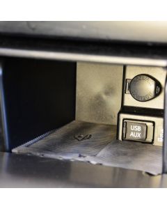 Freedom Charge FDMC-1240 Qi Wireless phone charger for Toyota Camry - Main unit