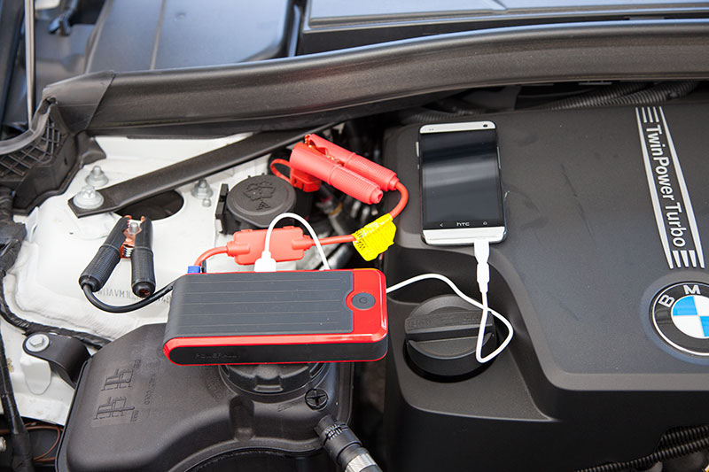 Jump start any car with the PowerAll Car jump starter